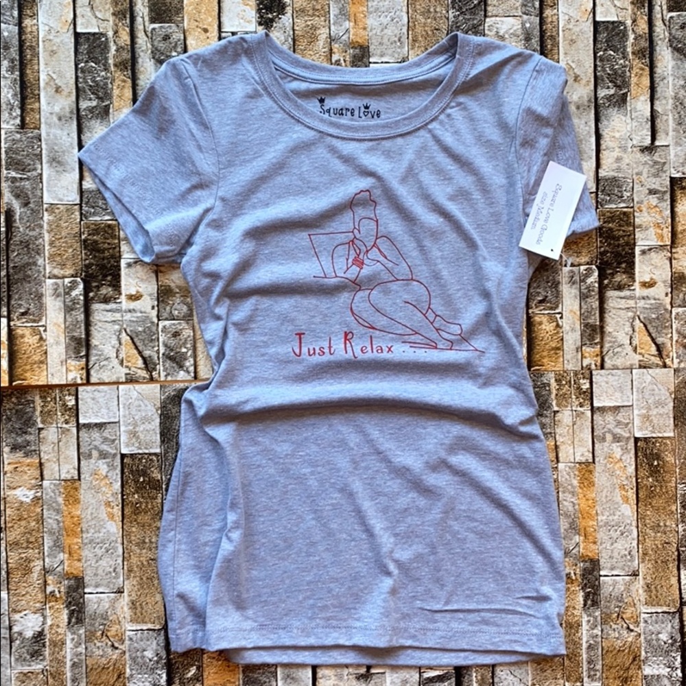 Graphic Woman tee